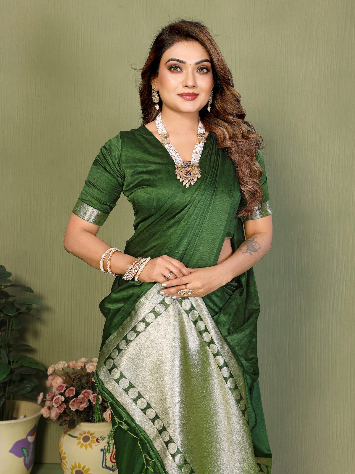 ☘️Too Pretty And Beautiful Original Gala Pallu Premium Silk Hand Dyed Saree For Lagadi Patta Boutique Series ☘️