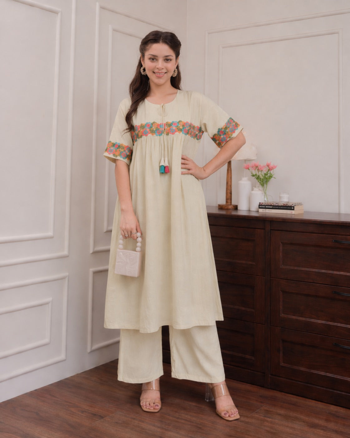 Launching designer embodiary Kurti paried with Ankle length Pant Giving perfect outfit and deliberate choice about your look..👑👑