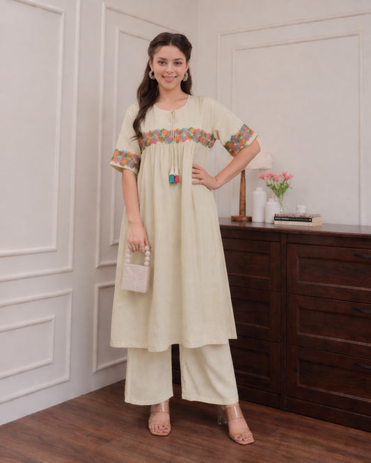 Launching designer embodiary Kurti paried with Ankle length Pant Giving perfect outfit and deliberate choice about your look..👑👑