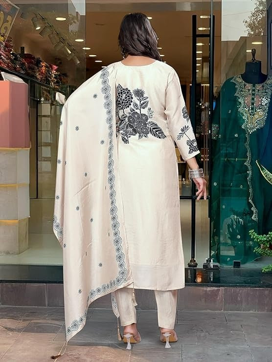 Perfect for festive gatherings, weddings & special occasions!