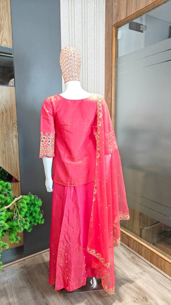 Women’s Silk Ready To Wear Lehnaga Choli Set