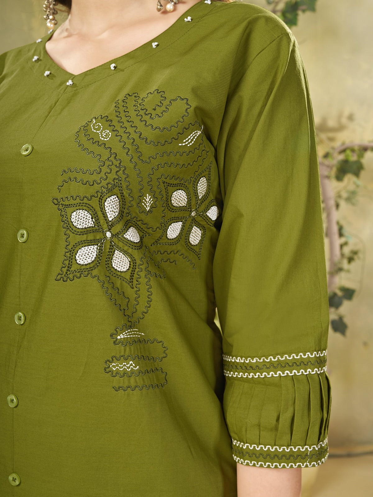 Women's Cotton-Blend Co-Ord Set – Casual Button-Down Tunic with Straight-Fit Pants featuring Delicate Kashmiri Embroidery Accents