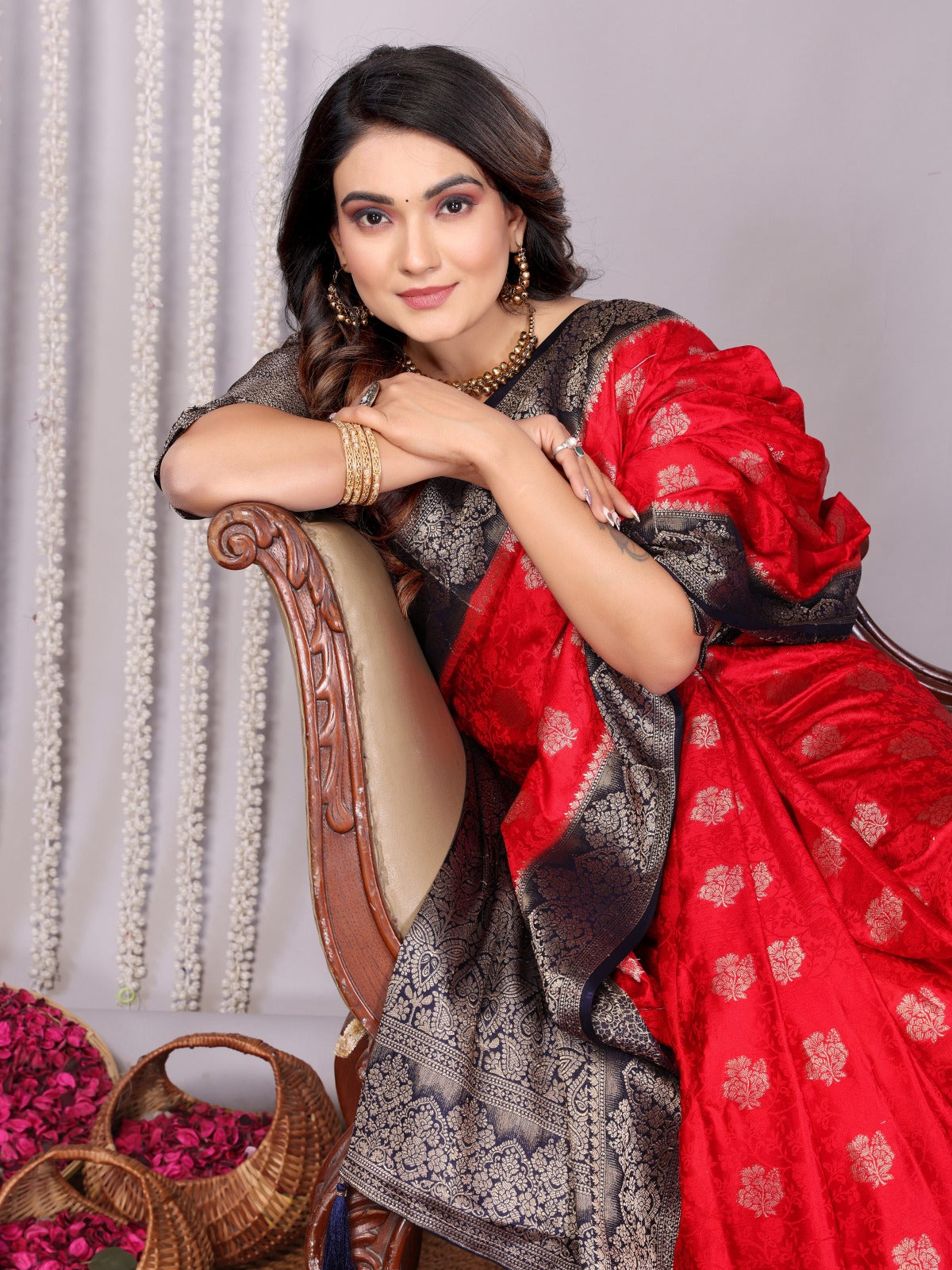 🍁We Always Aim To Break The Stereotype Of Wearing Satin Silks Only For Special Occasions🍁