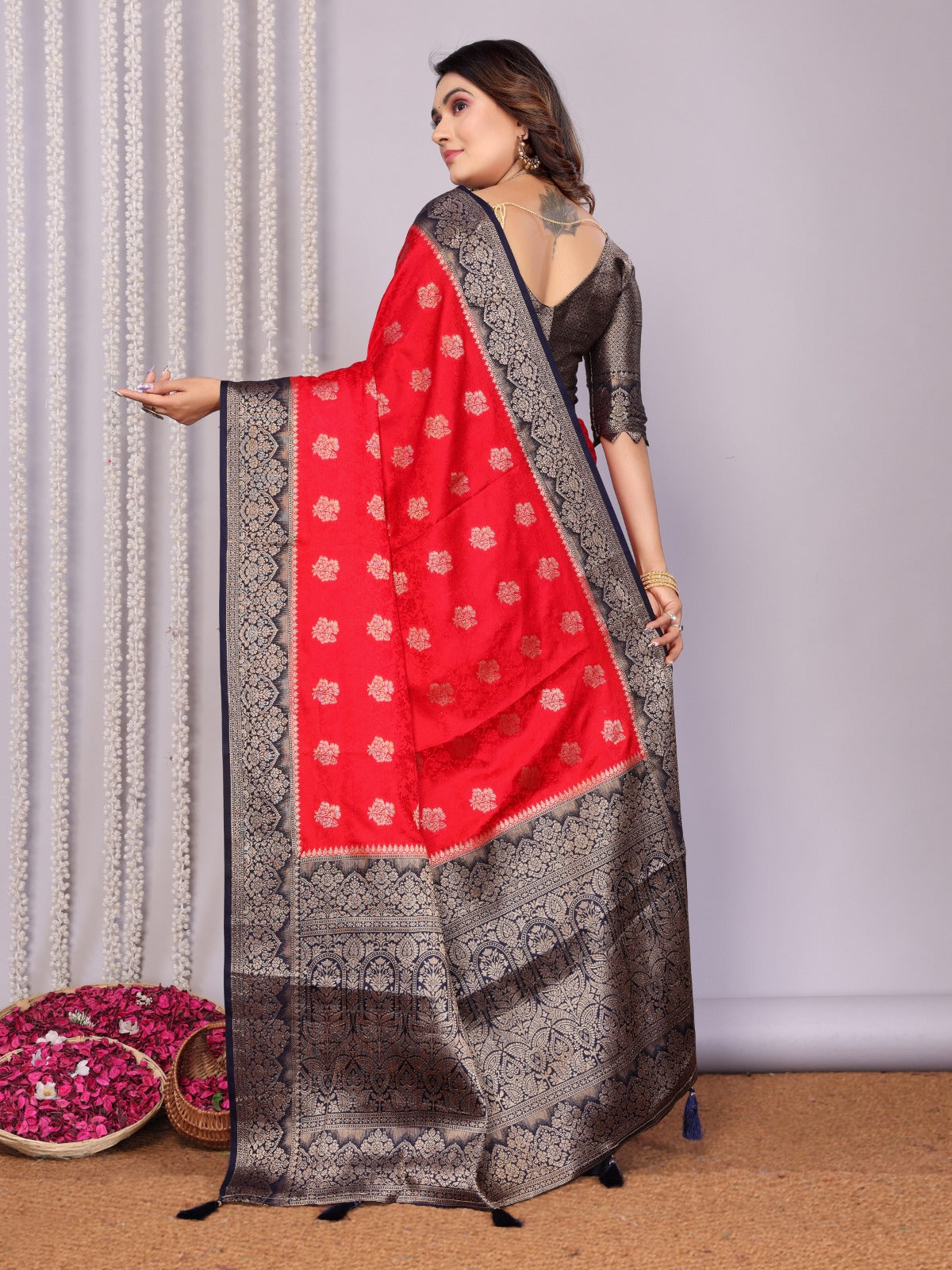 🍁We Always Aim To Break The Stereotype Of Wearing Satin Silks Only For Special Occasions🍁