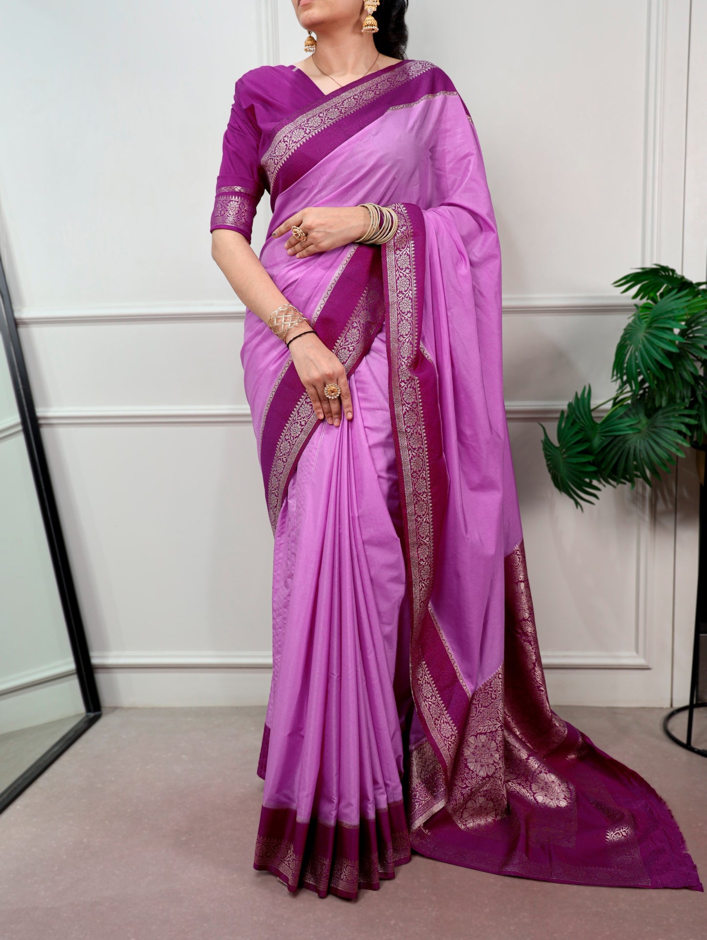 Step into timeless elegance with the richness of Mysore Crepe Saree, where tradition meets royal charm in every weave ✨