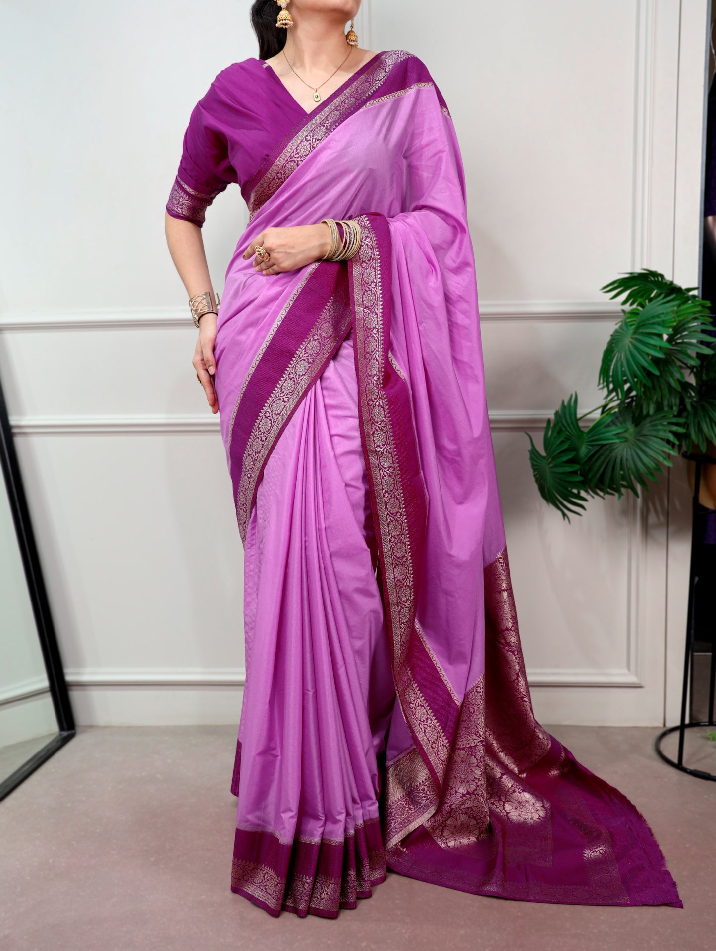 Step into timeless elegance with the richness of Mysore Crepe Saree, where tradition meets royal charm in every weave ✨