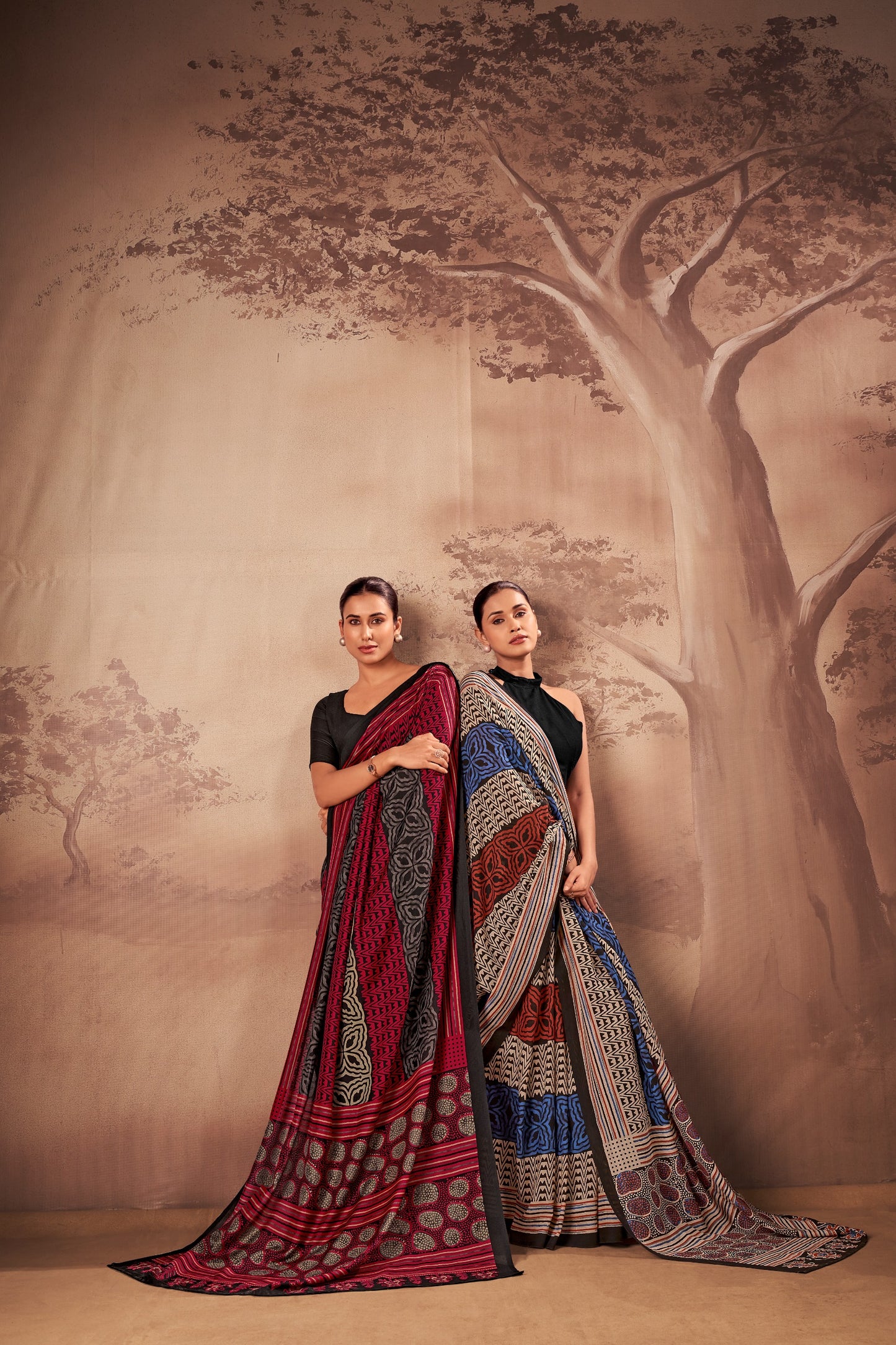 Soft elegance meets everyday grace in this beautifully printed poly mal cotton saree. 🪷