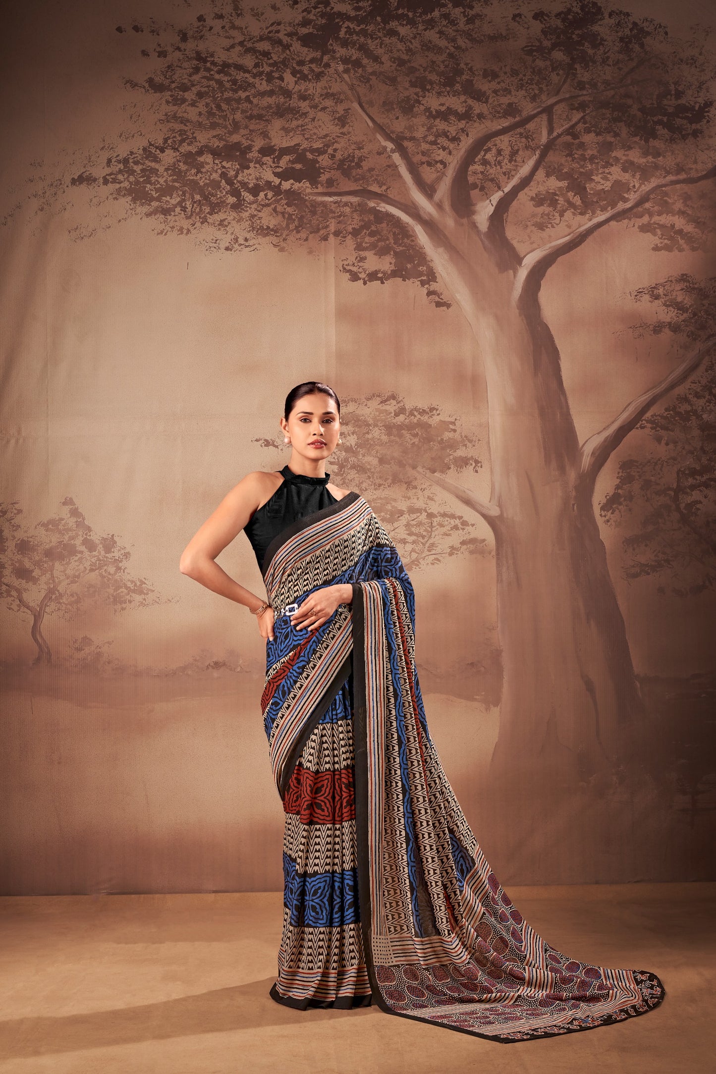 Soft elegance meets everyday grace in this beautifully printed poly mal cotton saree. 🪷