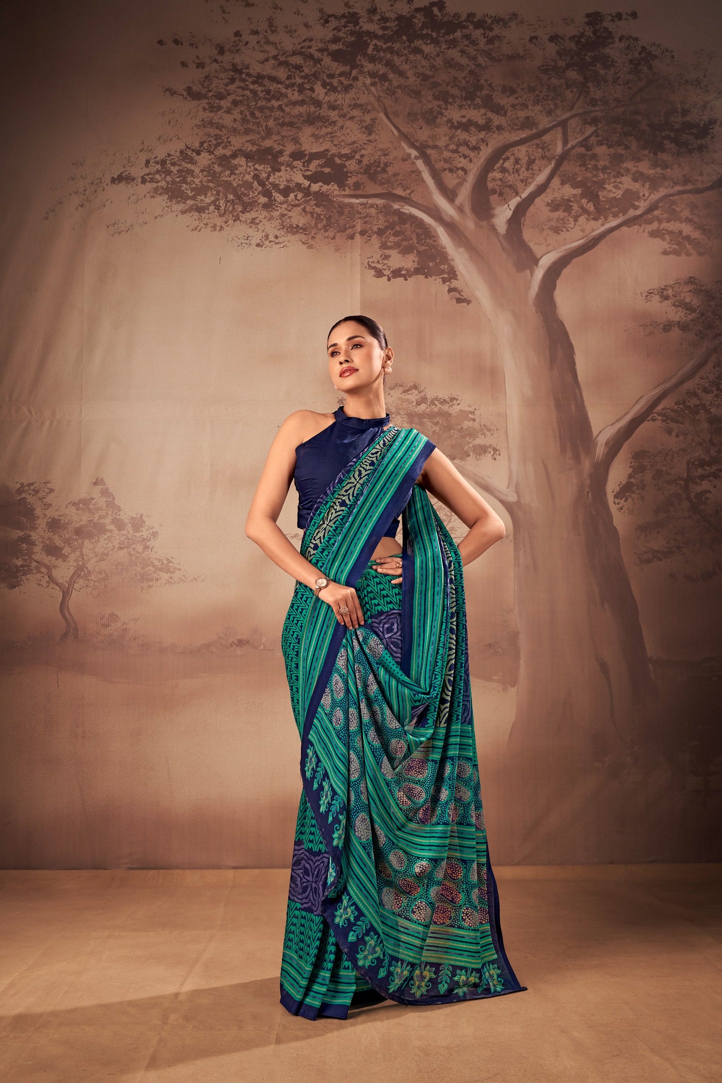 Soft elegance meets everyday grace in this beautifully printed poly mal cotton saree. 🪷