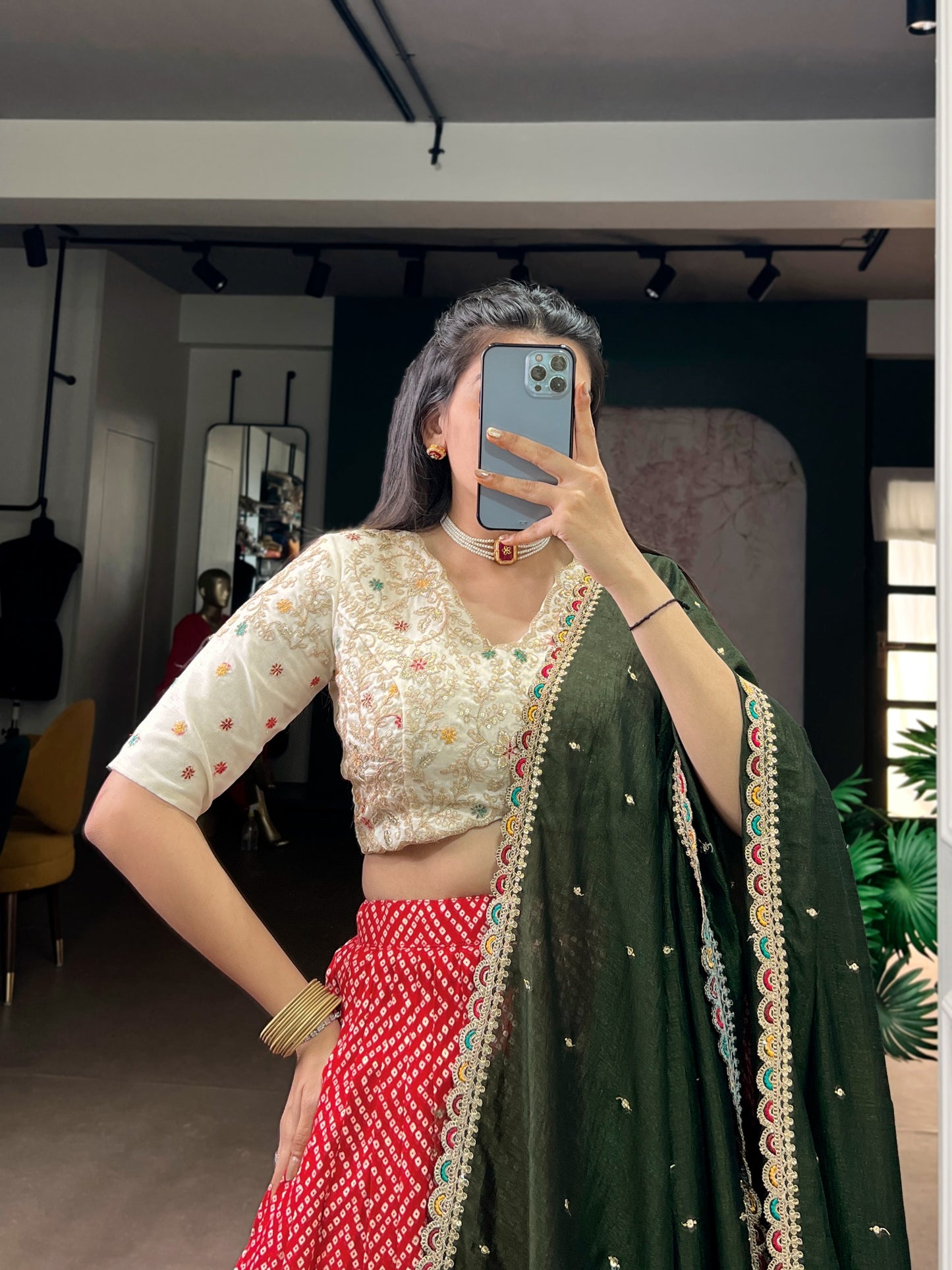 A beautiful blend of Bandhej and Ajrakh prints on soft rayon fabric, enhanced with delicate sequins, thread embroidery, and elegant lace detailing 🪞