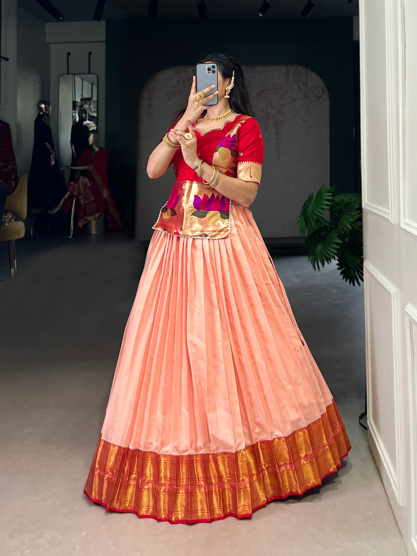 Traditional essence meets chic style in our Jacquard Co-ord Set Lehengas — made for every radiant moment 🌸
