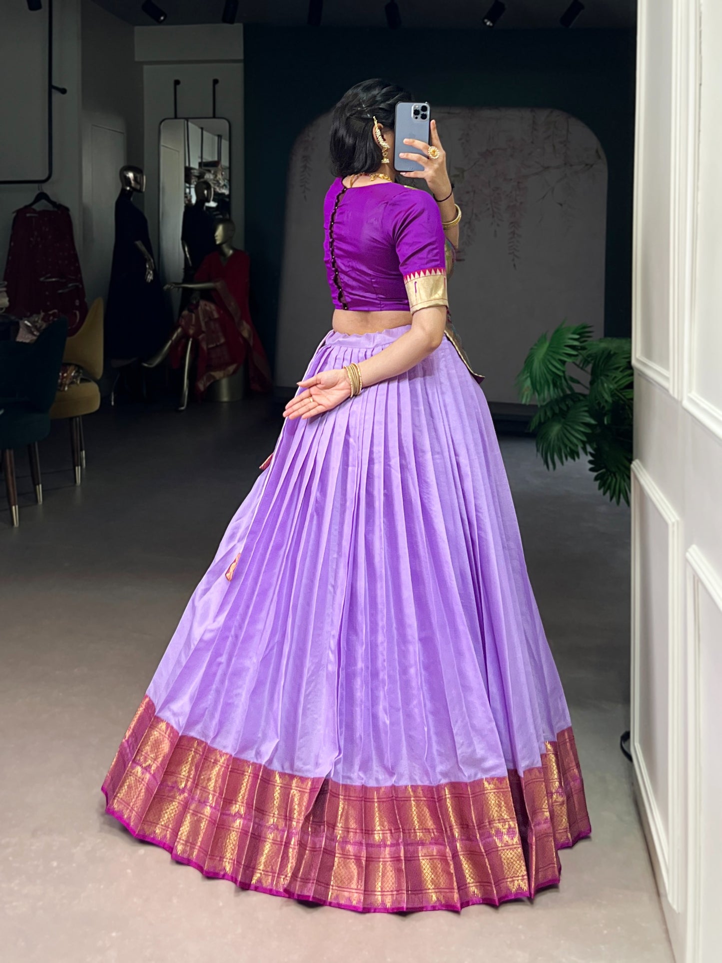 Traditional essence meets chic style in our Jacquard Co-ord Set Lehengas — made for every radiant moment 🌸