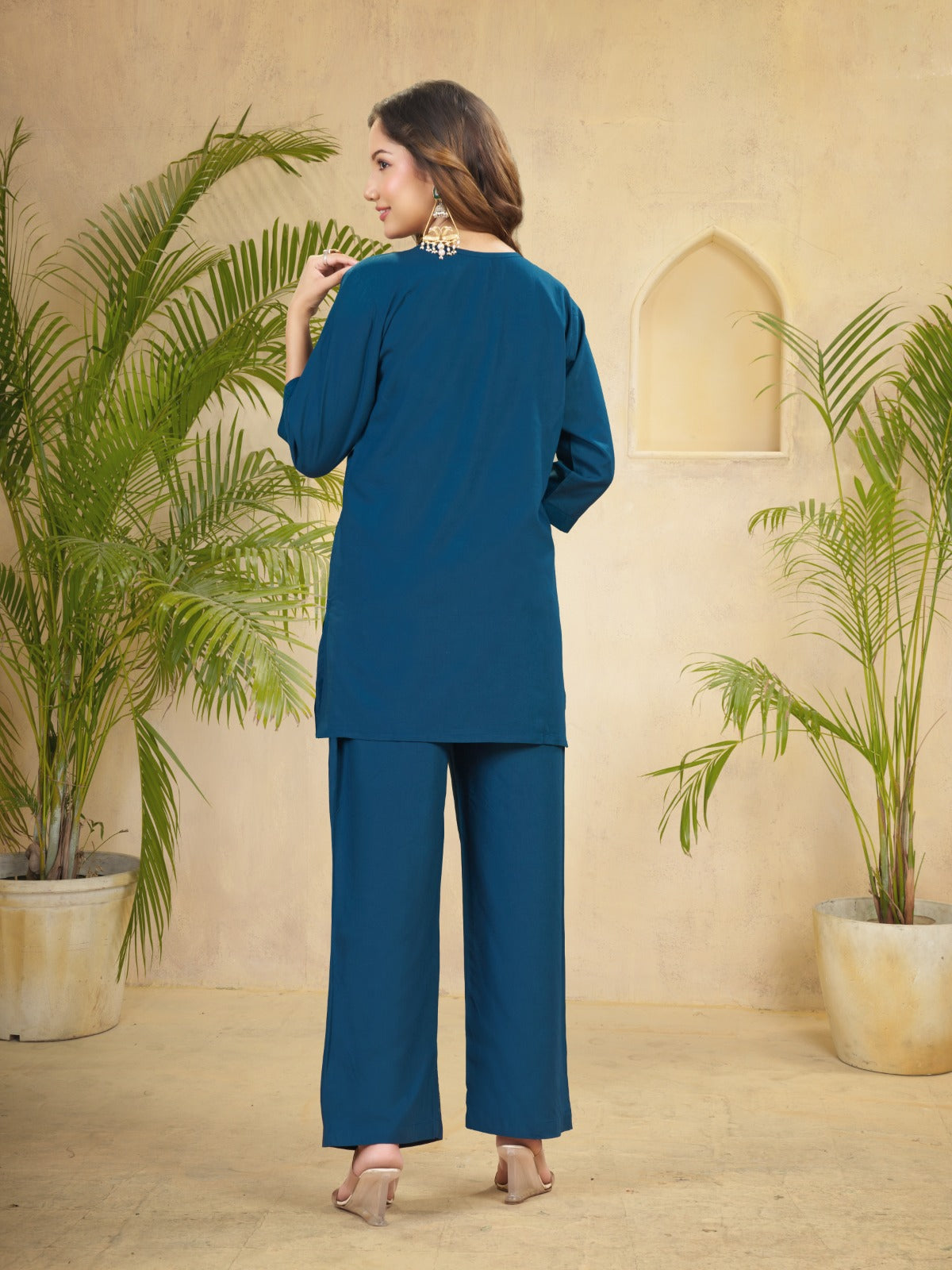 Premium 2-Piece Ethnic Lounge Set – Smart-Casual Three-Quarter Sleeve Top with Coordinated Embroidered Hem Trousers