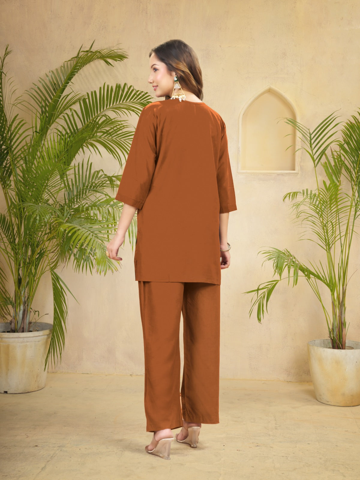 Premium 2-Piece Ethnic Lounge Set – Smart-Casual Three-Quarter Sleeve Top with Coordinated Embroidered Hem Trousers