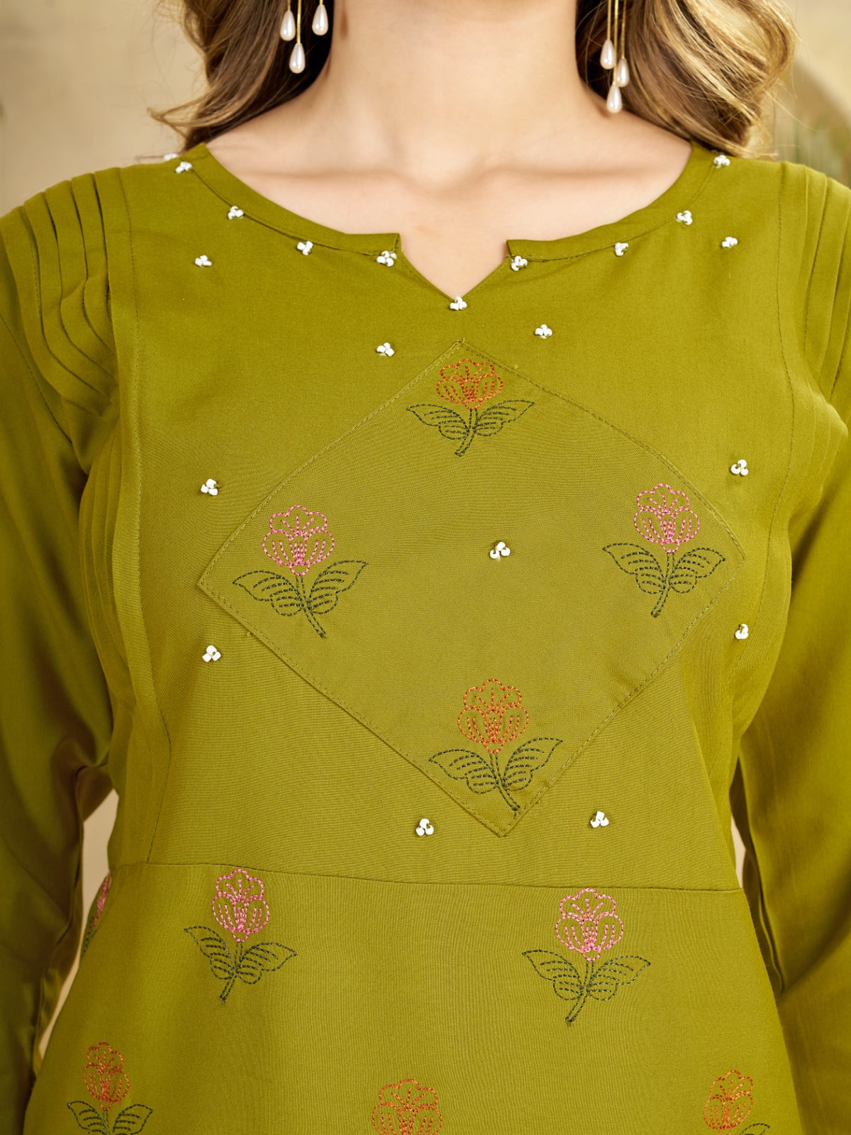 Premium 2-Piece Ethnic Lounge Set – Smart-Casual Three-Quarter Sleeve Top with Coordinated Embroidered Hem Trousers