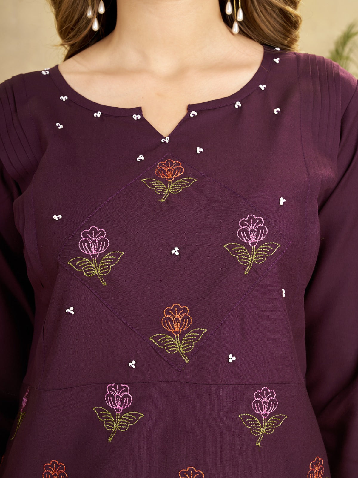 Premium 2-Piece Ethnic Lounge Set – Smart-Casual Three-Quarter Sleeve Top with Coordinated Embroidered Hem Trousers