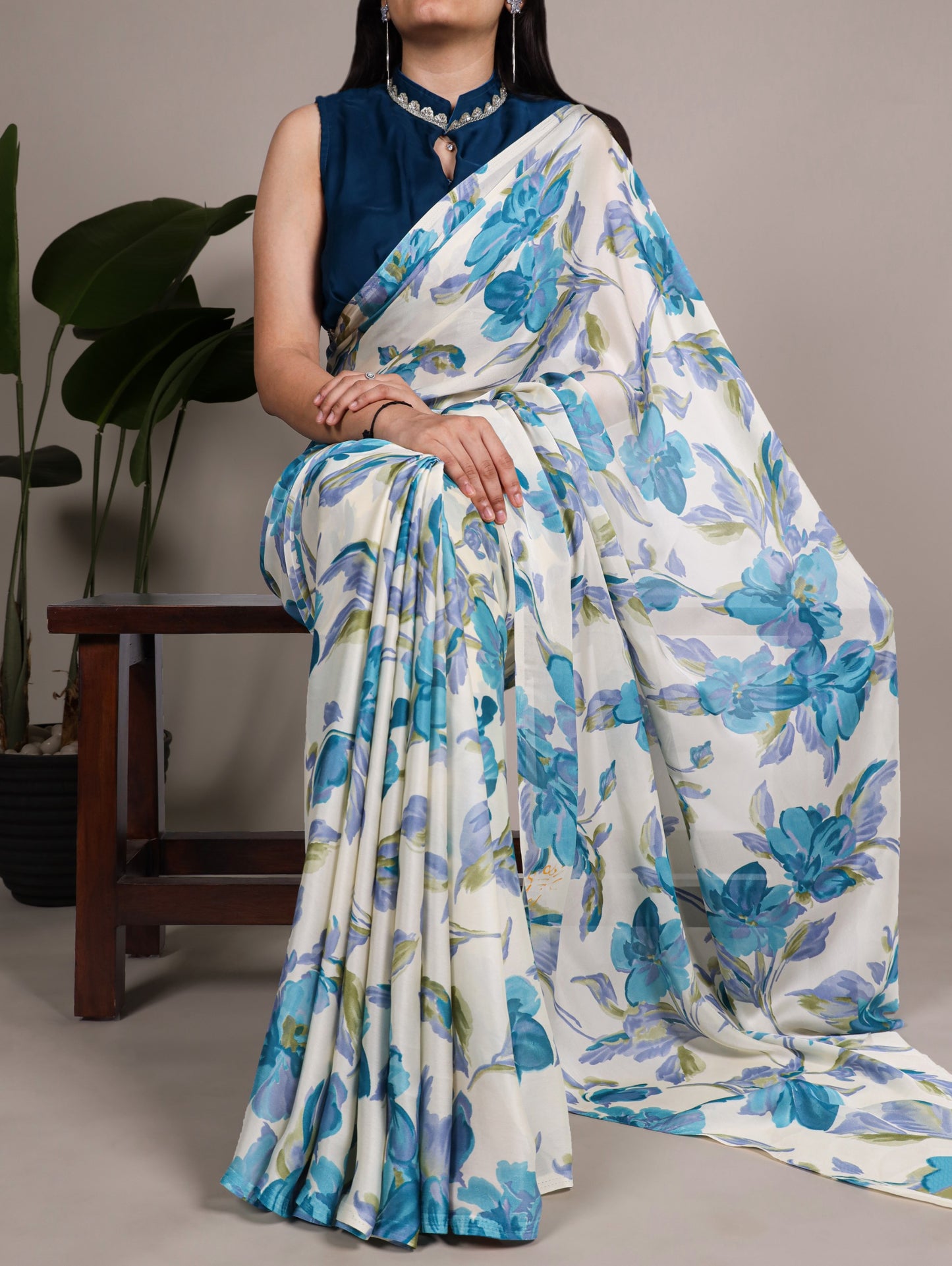 Blooming with grace, wrapped in timeless elegance 🌼