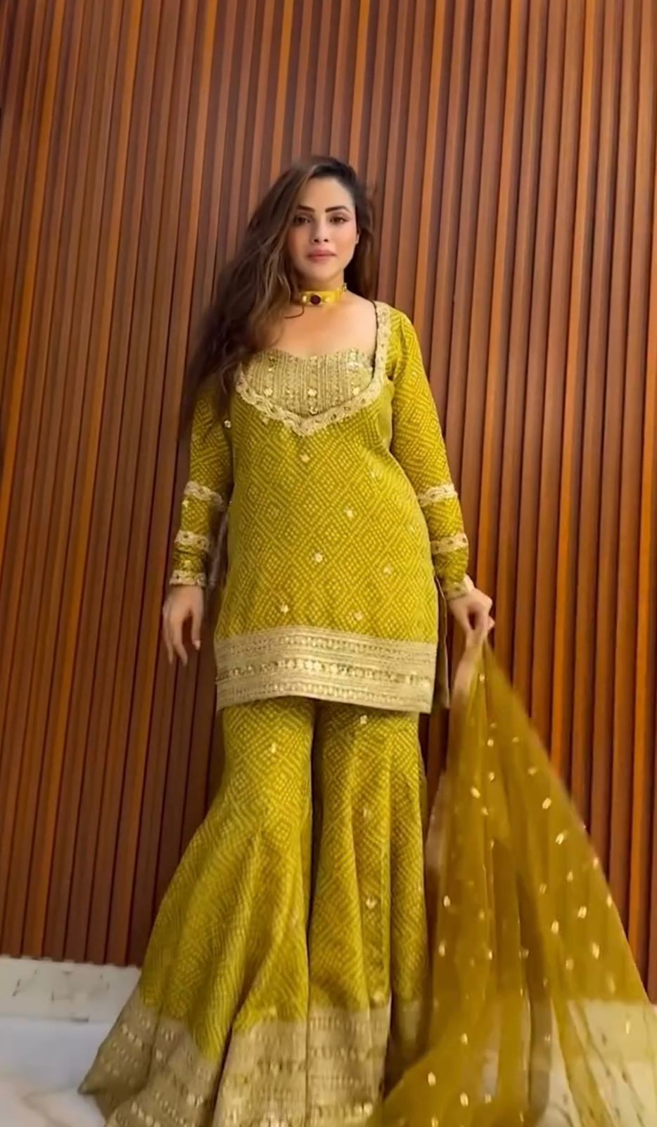 👗Launching New 🦋 Đěsigner Party Wear & Festival Look Pur Printed Chinon Silk Top-Blouse & Palazzo With Dupatta set
