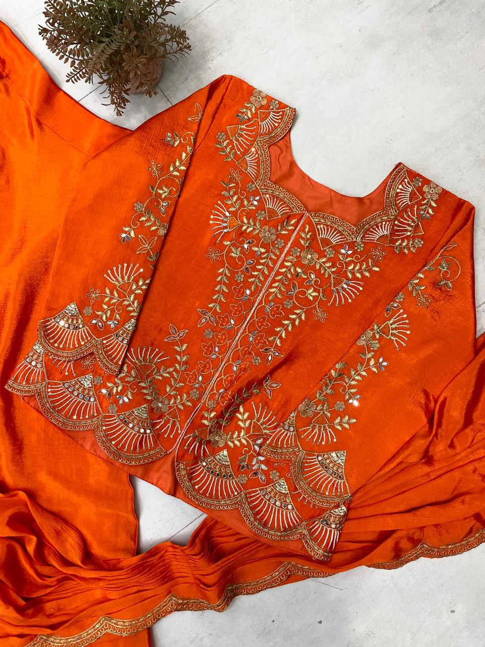 DESIGNER WEAR LAHENGA SAREE WITH LONG BLOUSE IN REAL MIRROR AND EMBROIDERY WORK🧡
