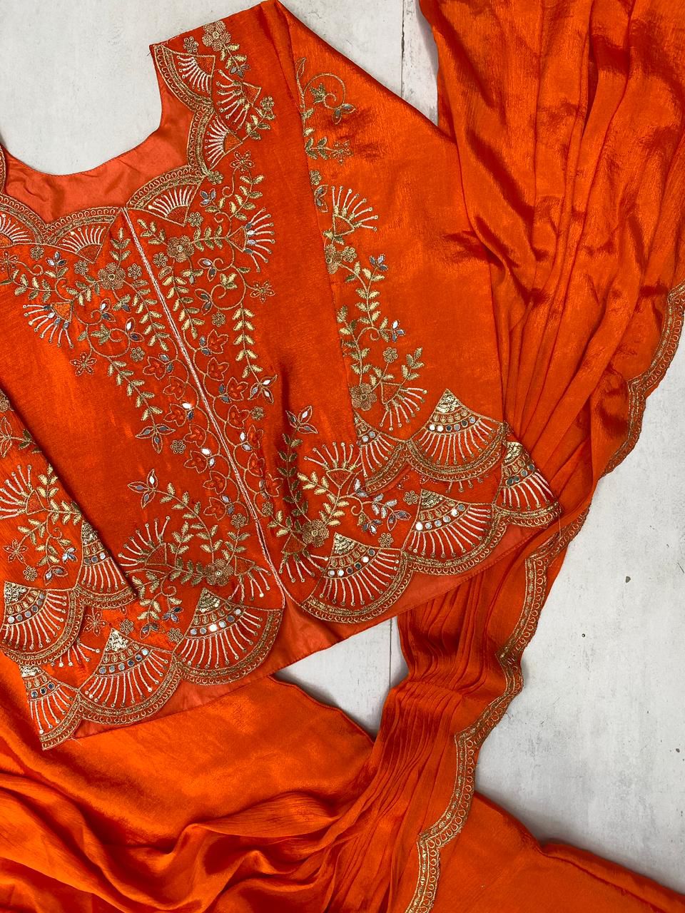 DESIGNER WEAR LAHENGA SAREE WITH LONG BLOUSE IN REAL MIRROR AND EMBROIDERY WORK🧡