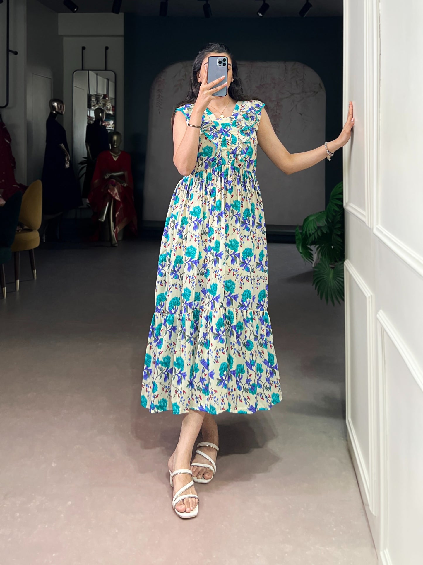 Let the floral prints and silk texture create a story of elegance and charm 🌸