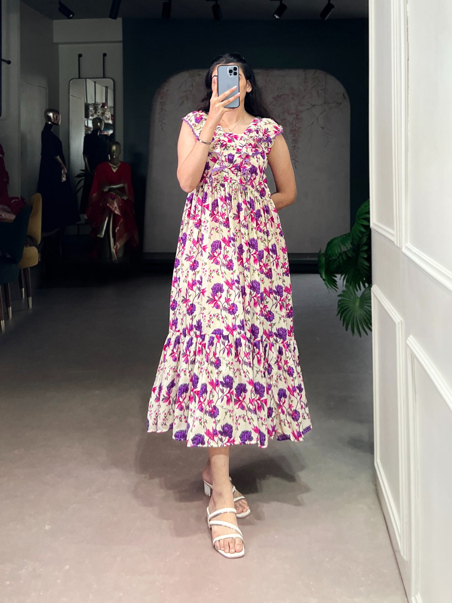 Let the floral prints and silk texture create a story of elegance and charm 🌸