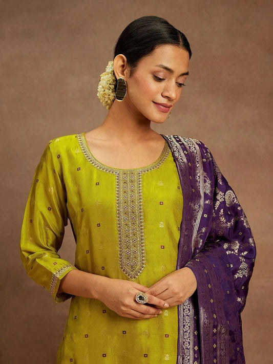 Women’s Kurta Pent Dupatta Set