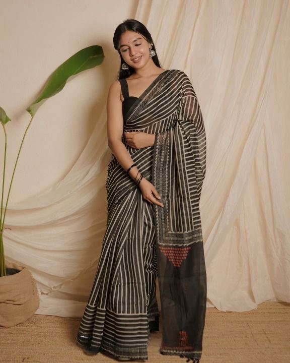 ✨New Exclusive Design Introducing a Fresh Perspective in Saree ✨