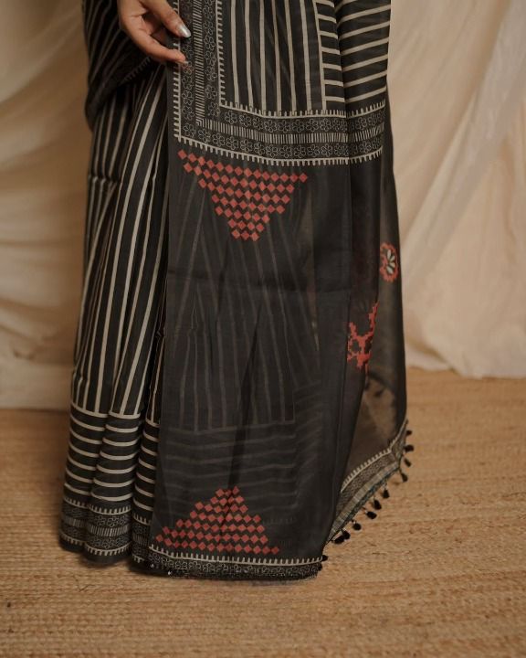 ✨New Exclusive Design Introducing a Fresh Perspective in Saree ✨
