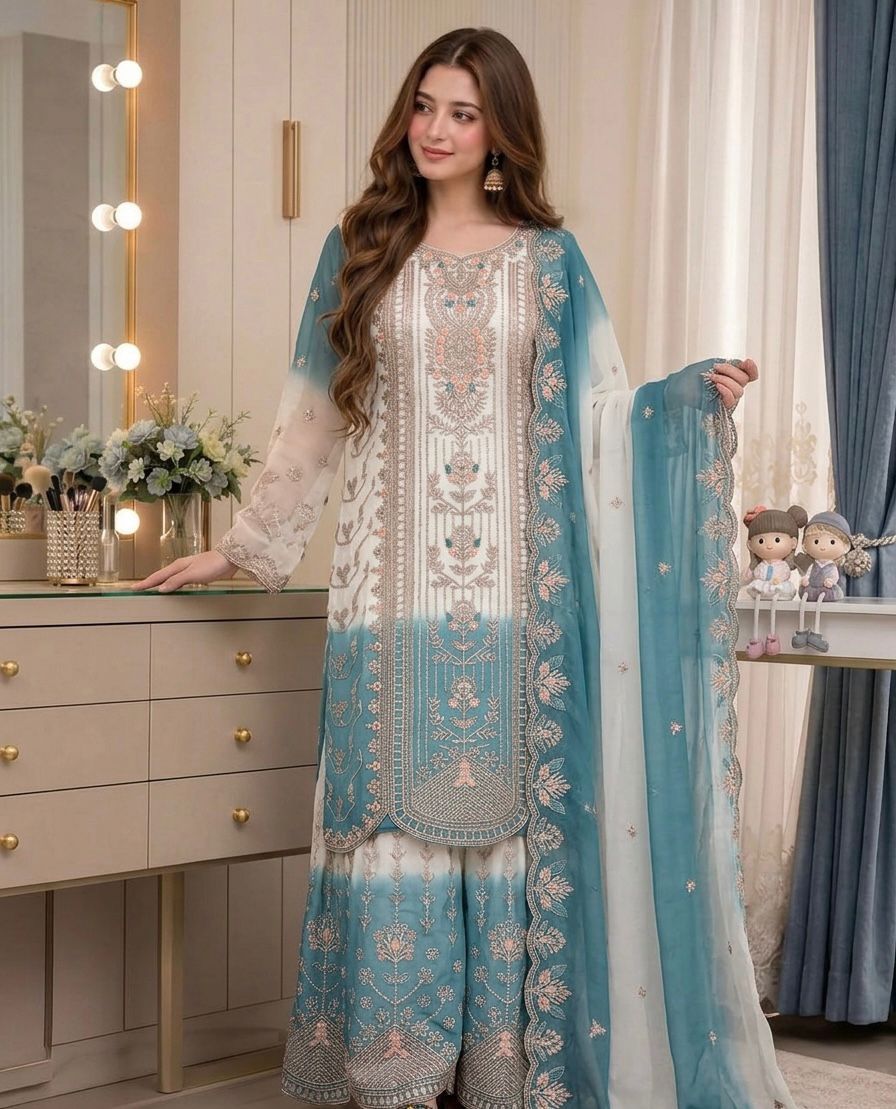 👗Launching New 🦋 Đěsigner Party Wear Look Pur Heavy Dual Tone Peding Star Georgette Top Plazzo & Dupatta Set👗