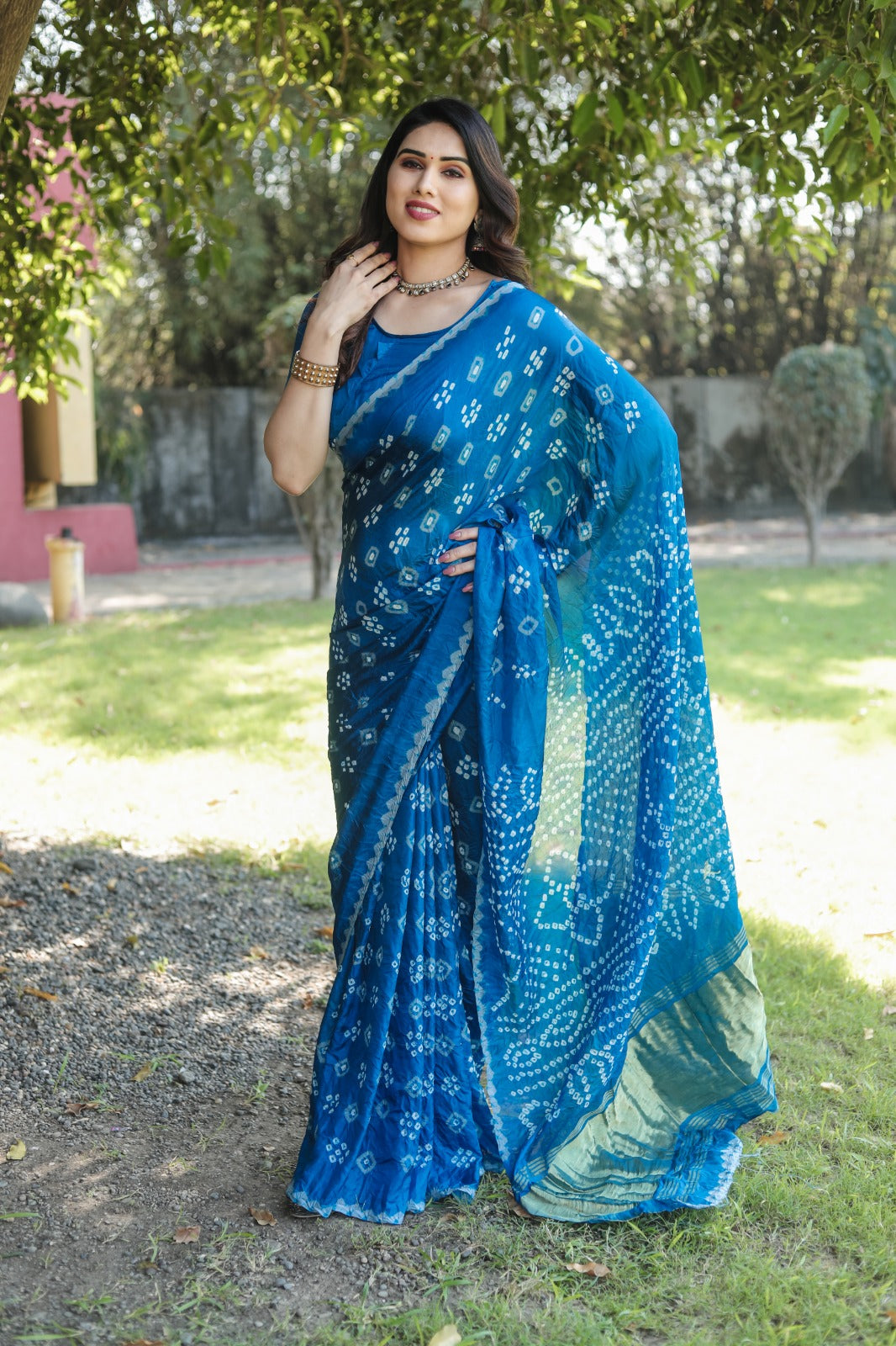 Too pretty and beautiful boutique series 😍👗🧵
