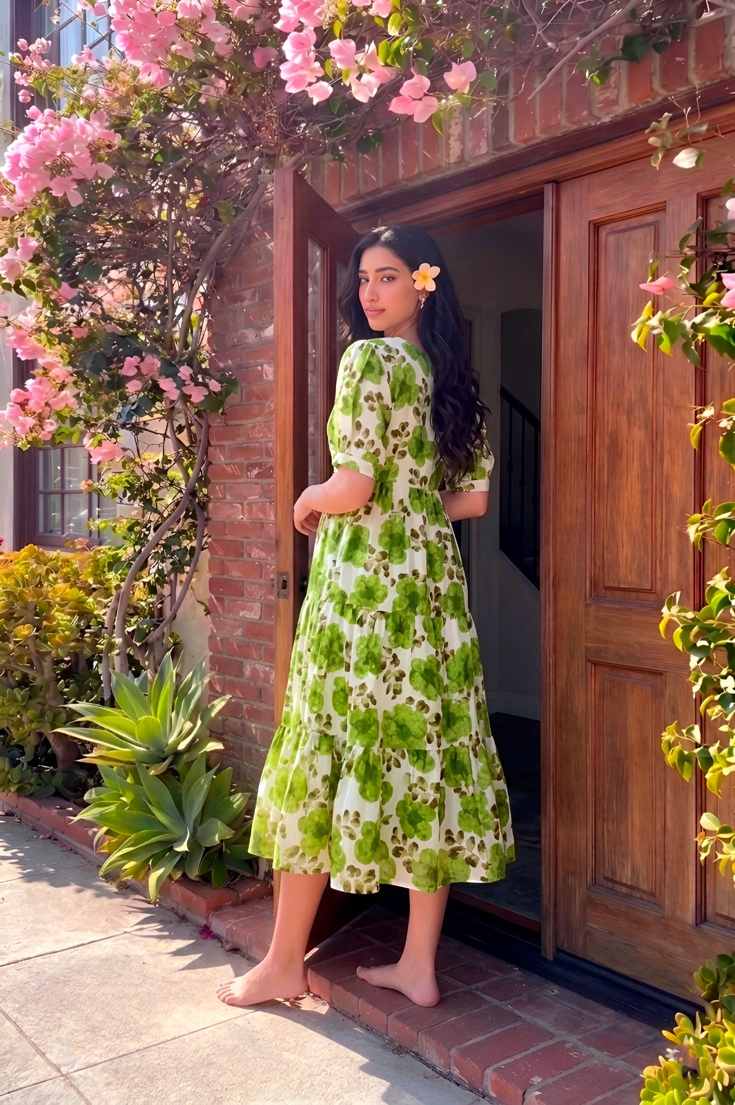 When rich Vichitra silk meets the magic of florals, you get more than just a dress 💐