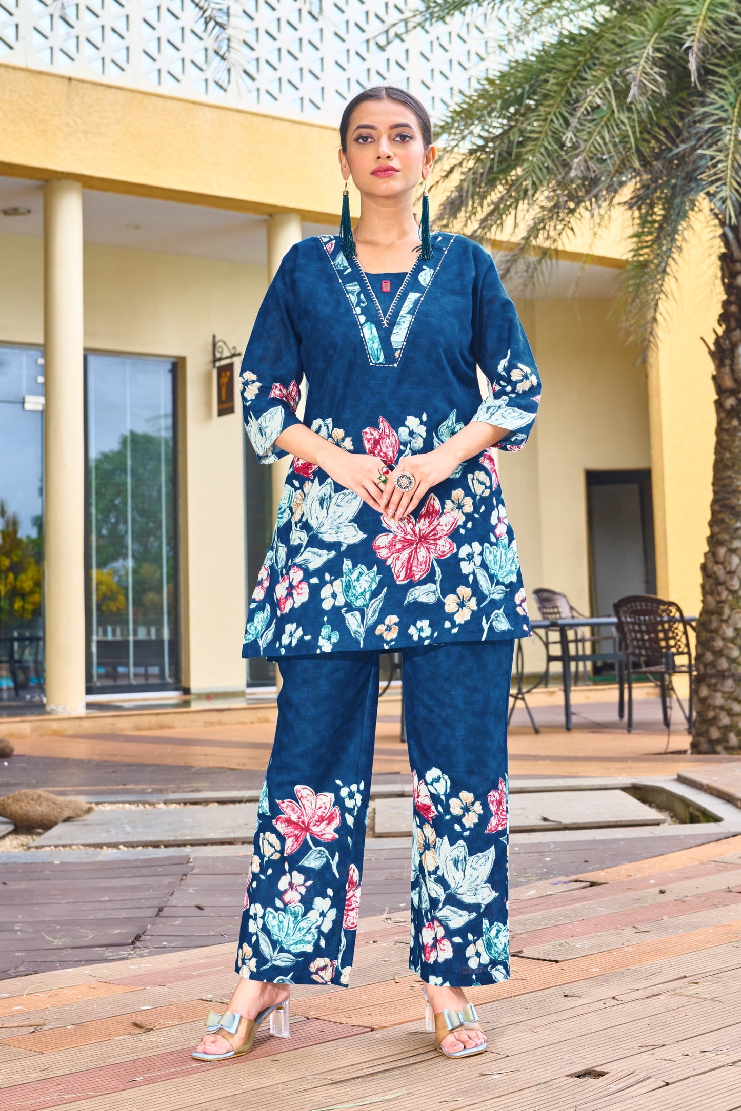 Chic Slub-Textured Floral Placement Print Co-ord Set with V-Neckline