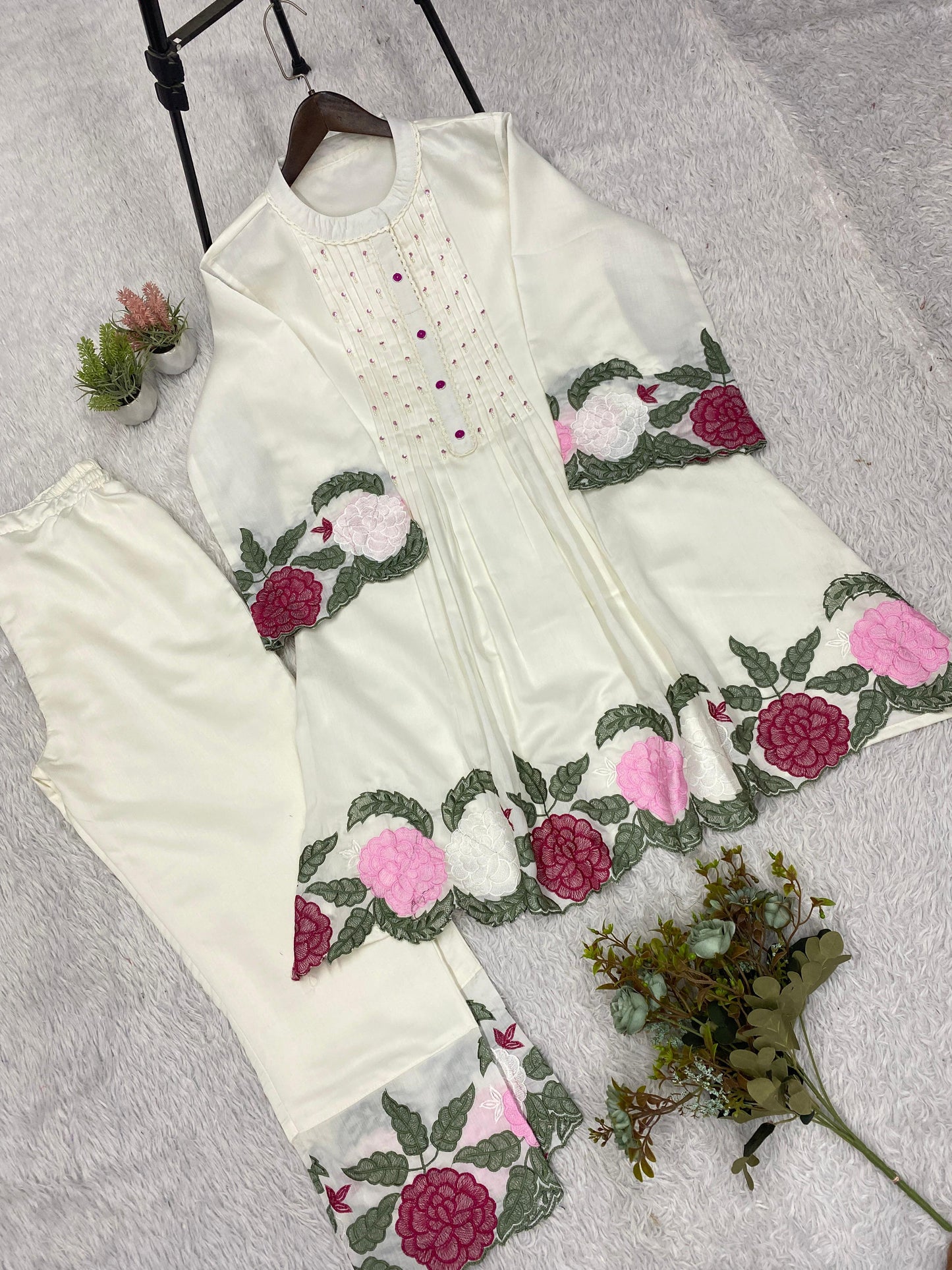 _✨ THIS SUMMER SEASON WEAR TRENDY CO-ORD SET WITH EMBROIDERY WORK✨_