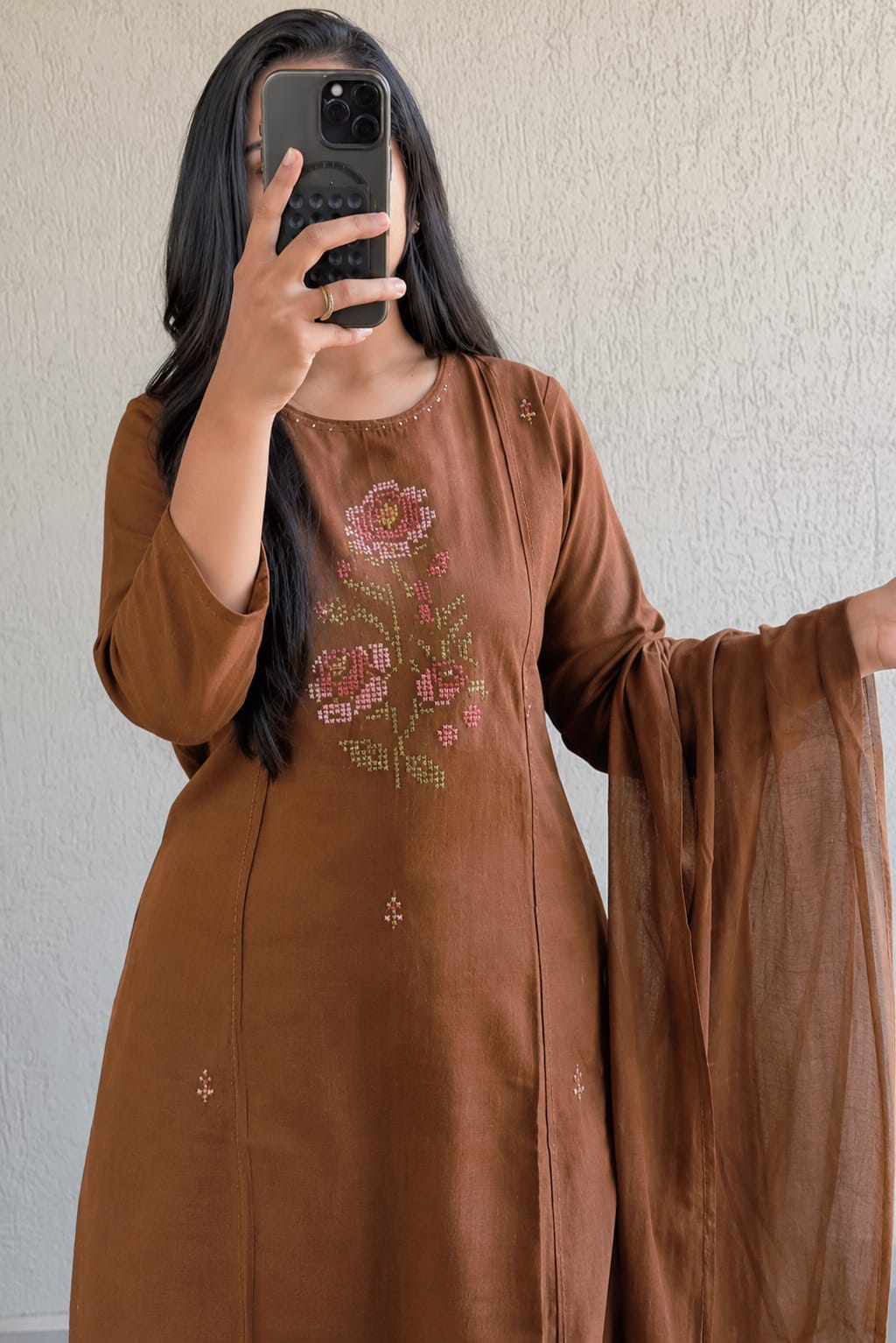 The Dual Palette of Festive Comfort: Exploring Deep Coffee Brown and Vivid Crimson Red Tones in Modern Silk-Blend Salwar Suits