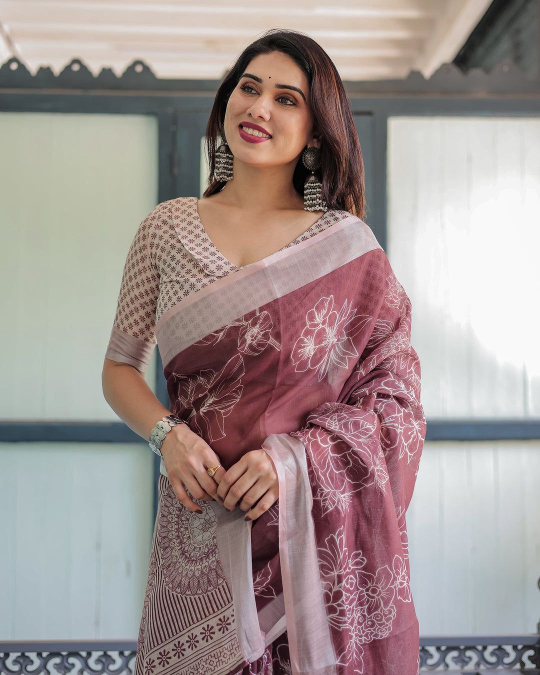 Charming Mauve Cotton Linen Saree with White Floral Line-Art Prints, Mandala Pallu Motifs, and a Geometric V-Neck Blouse