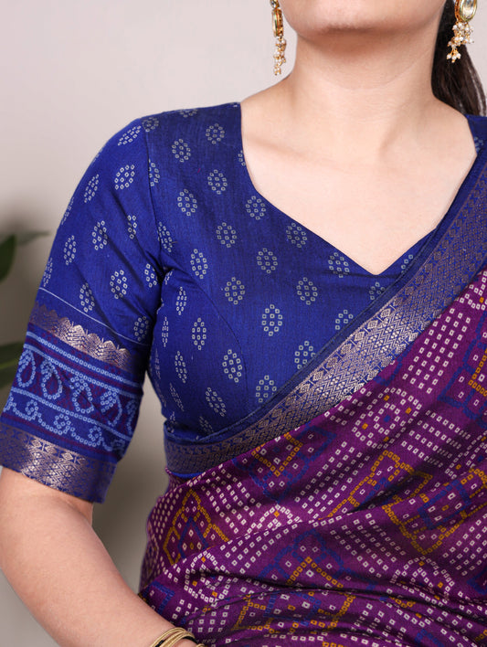 Feel the finesse of polyester viscose Chanderi, styled in Bandhej beauty🖤