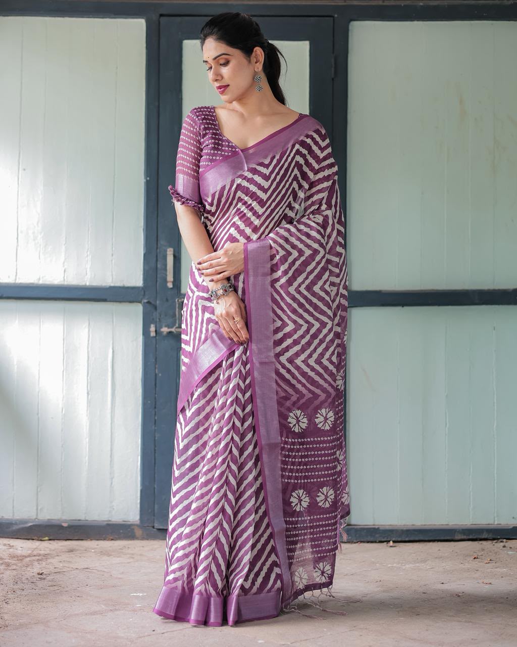 Women's Linen Cotton Saree in Purple with Silver Weaving and Zigzag Digital Print