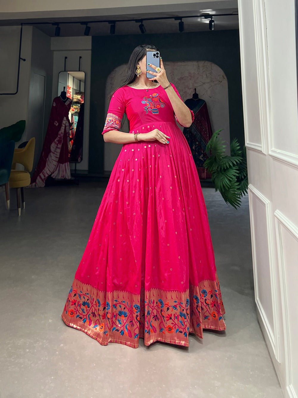Woven with threads of tradition and dreams, the Jacquard silk Paithani dress embodies timeless elegance 🌸