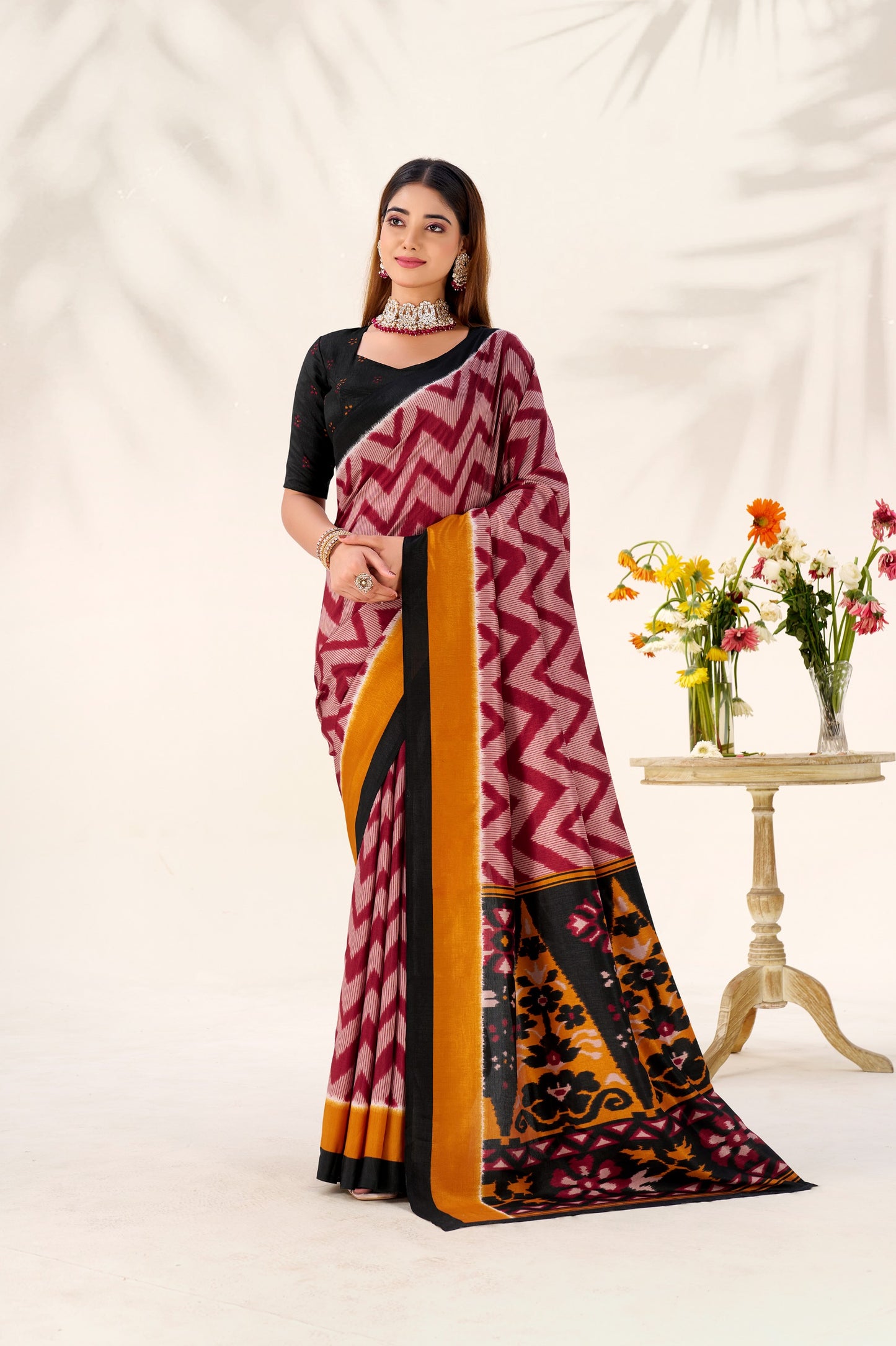 Zigzag weaves, tasar silk, and a drape that makes every moment elegant 🪸