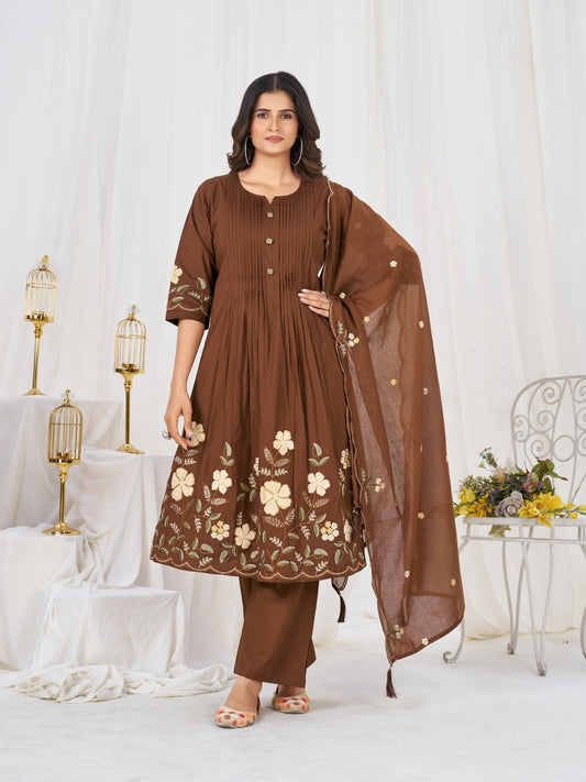 Elegant Pleated Anarkali Kurta Set with Floral Embroidery and Sheer Dupatta