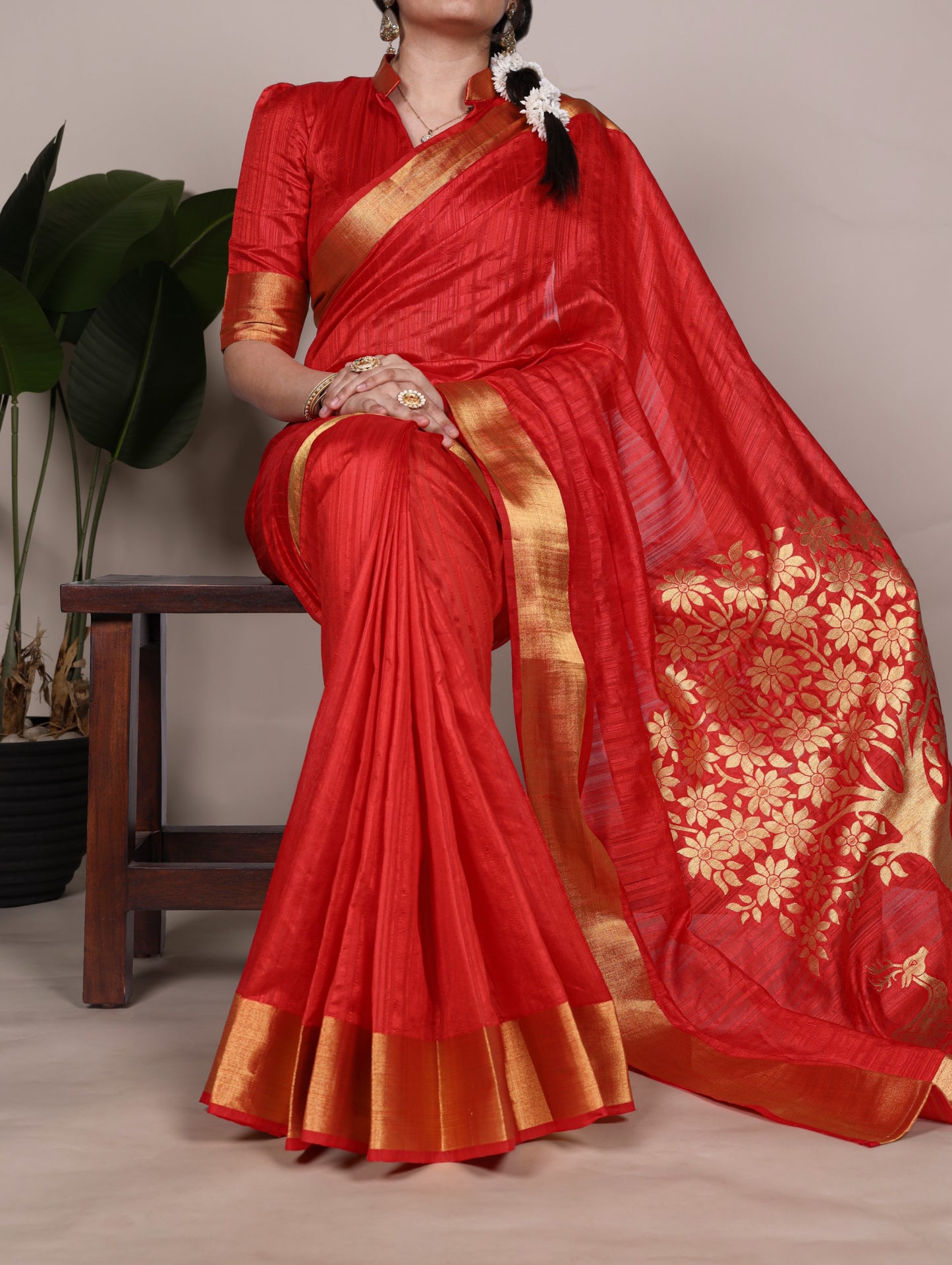 Dressing up for Onam in a raw silk saree that reflects the beauty of Kerala traditions and celebrations.🦚