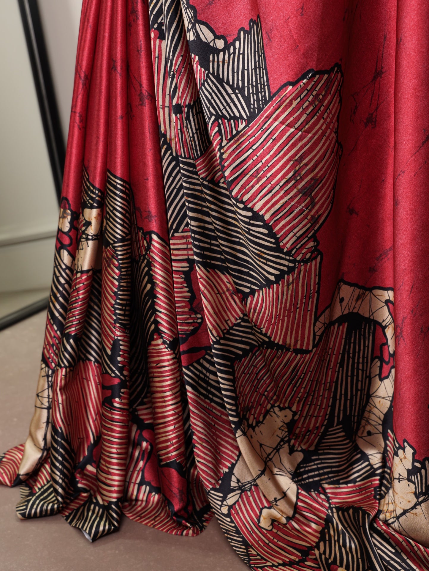 Elegant Abstract Printed Satin Silk Saree Collection with Contrast Borders