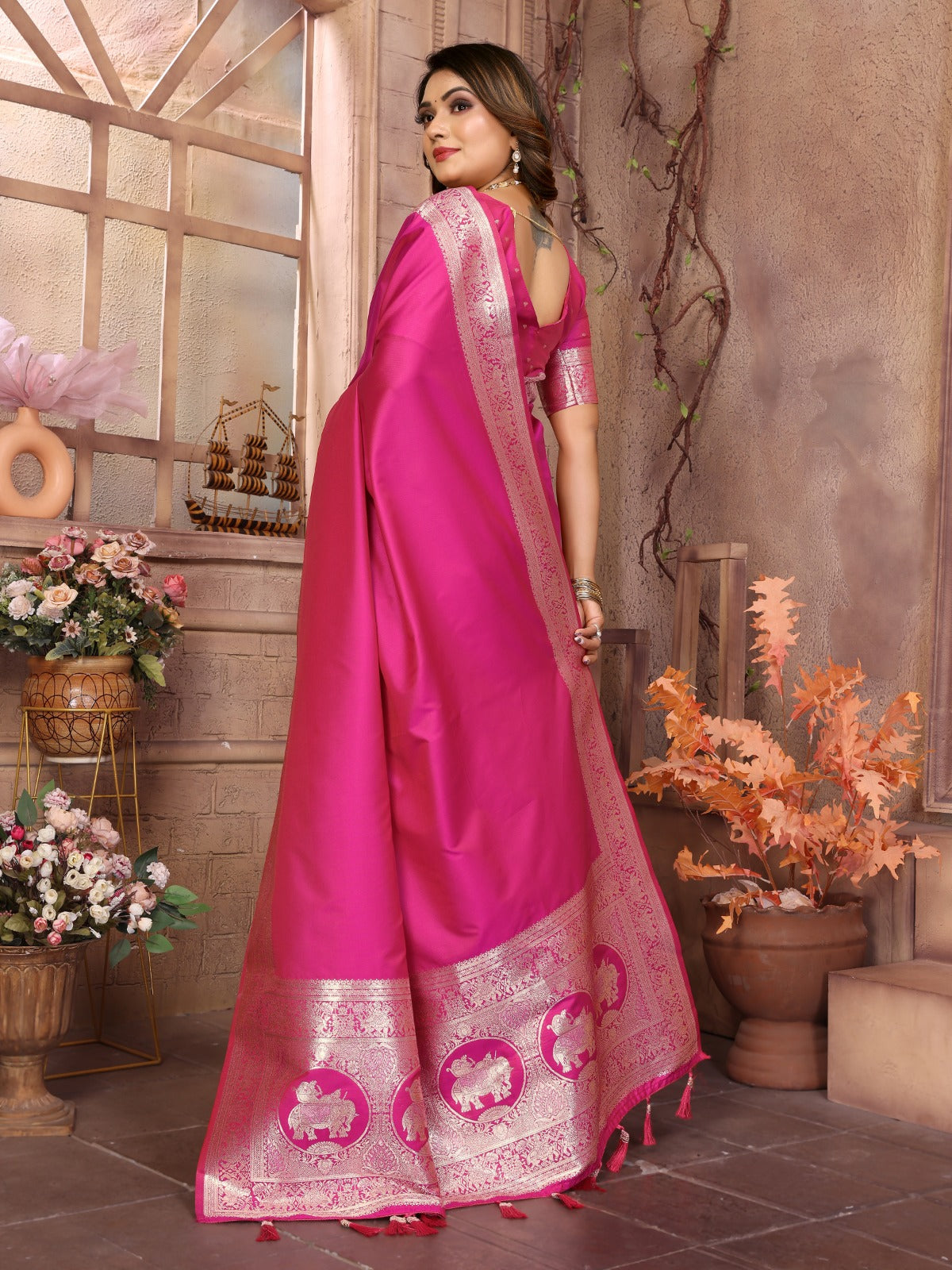 🎊🎉🎊 Lets go unique and trendy with our Exclusive Summer Special Pure Banarasi Silk Collectives😊🎊🎉