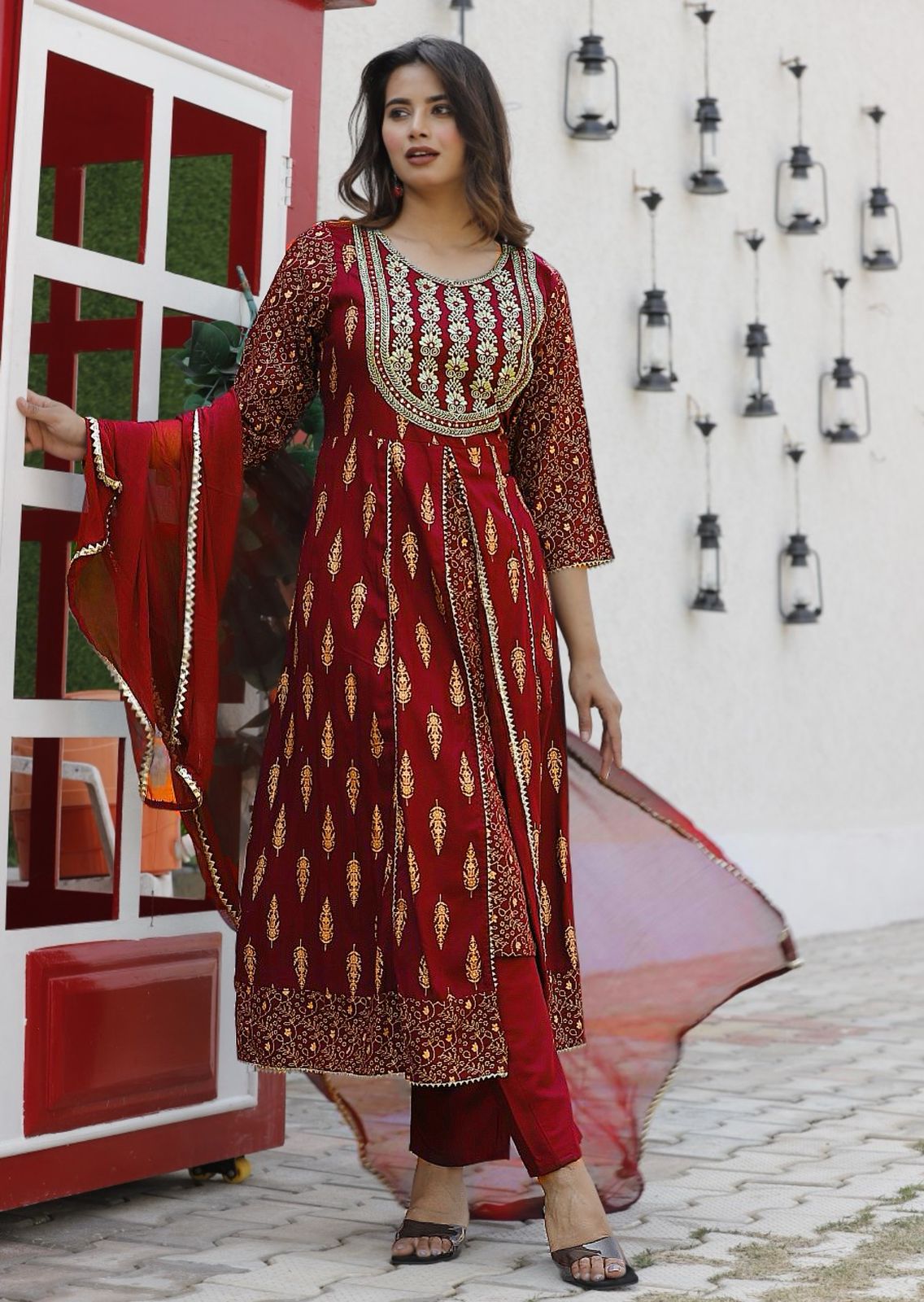 Presenting New Reyon beautiful suit set and duppta