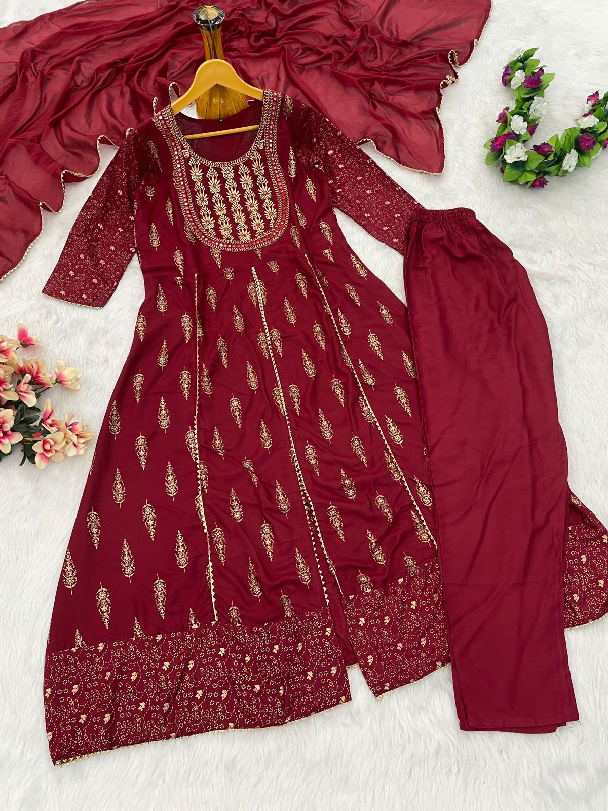Presenting New Reyon beautiful suit set and duppta