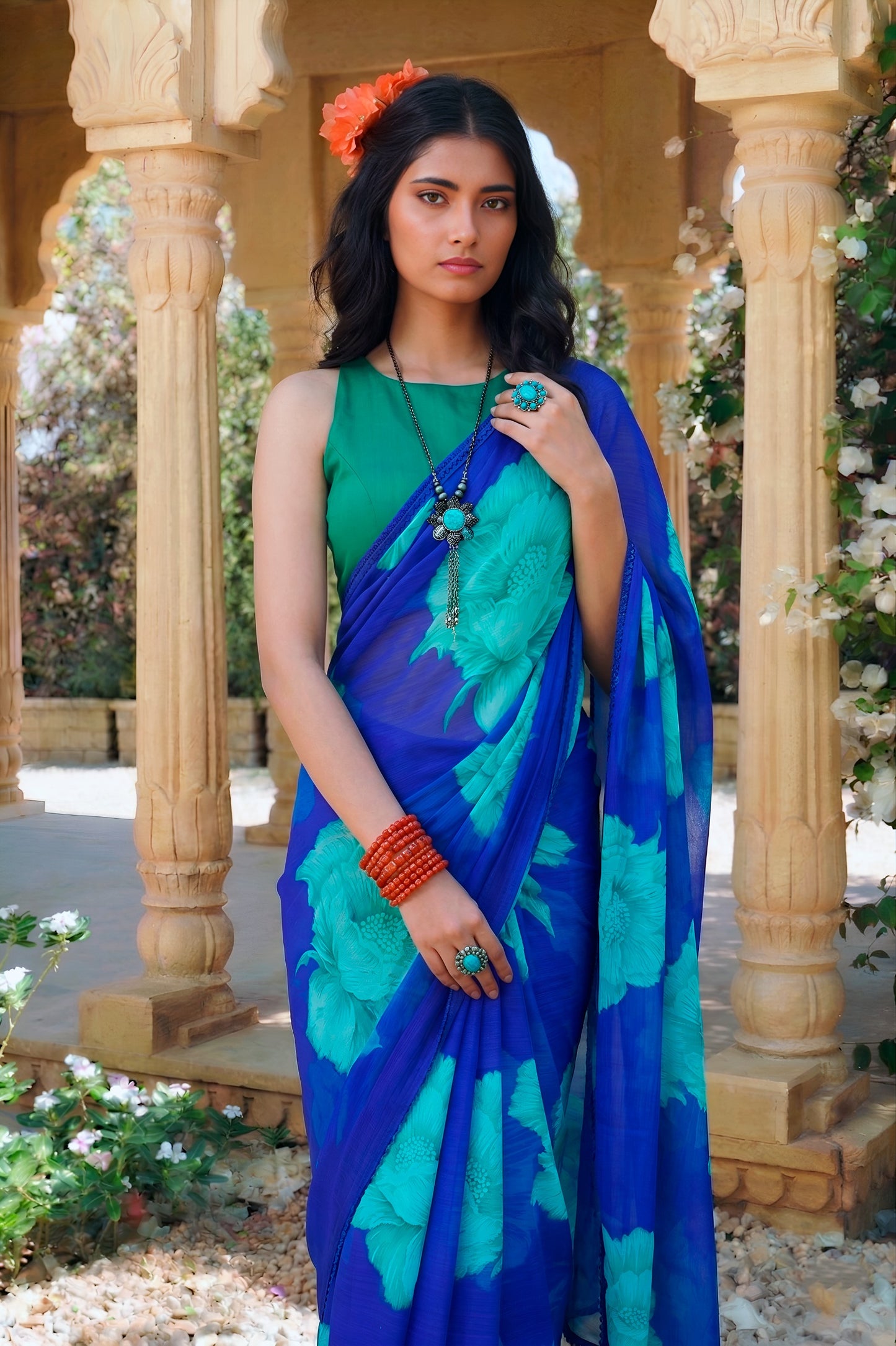 The perfect harmony of airy chiffon and blooming florals. 🌸