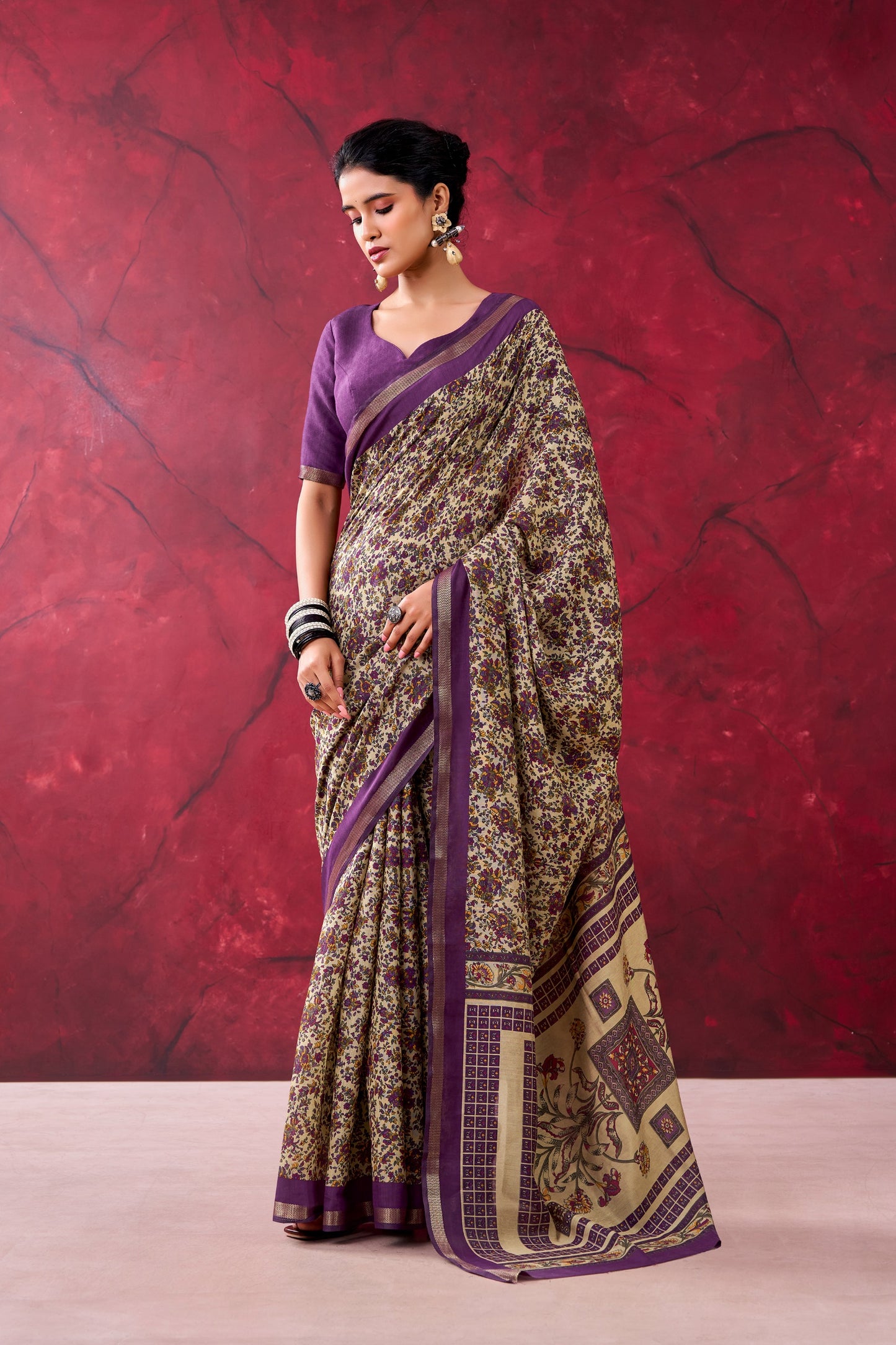 Where tradition meets comfort—this Chanderi cotton saree is all about lightweight luxury and lasting style