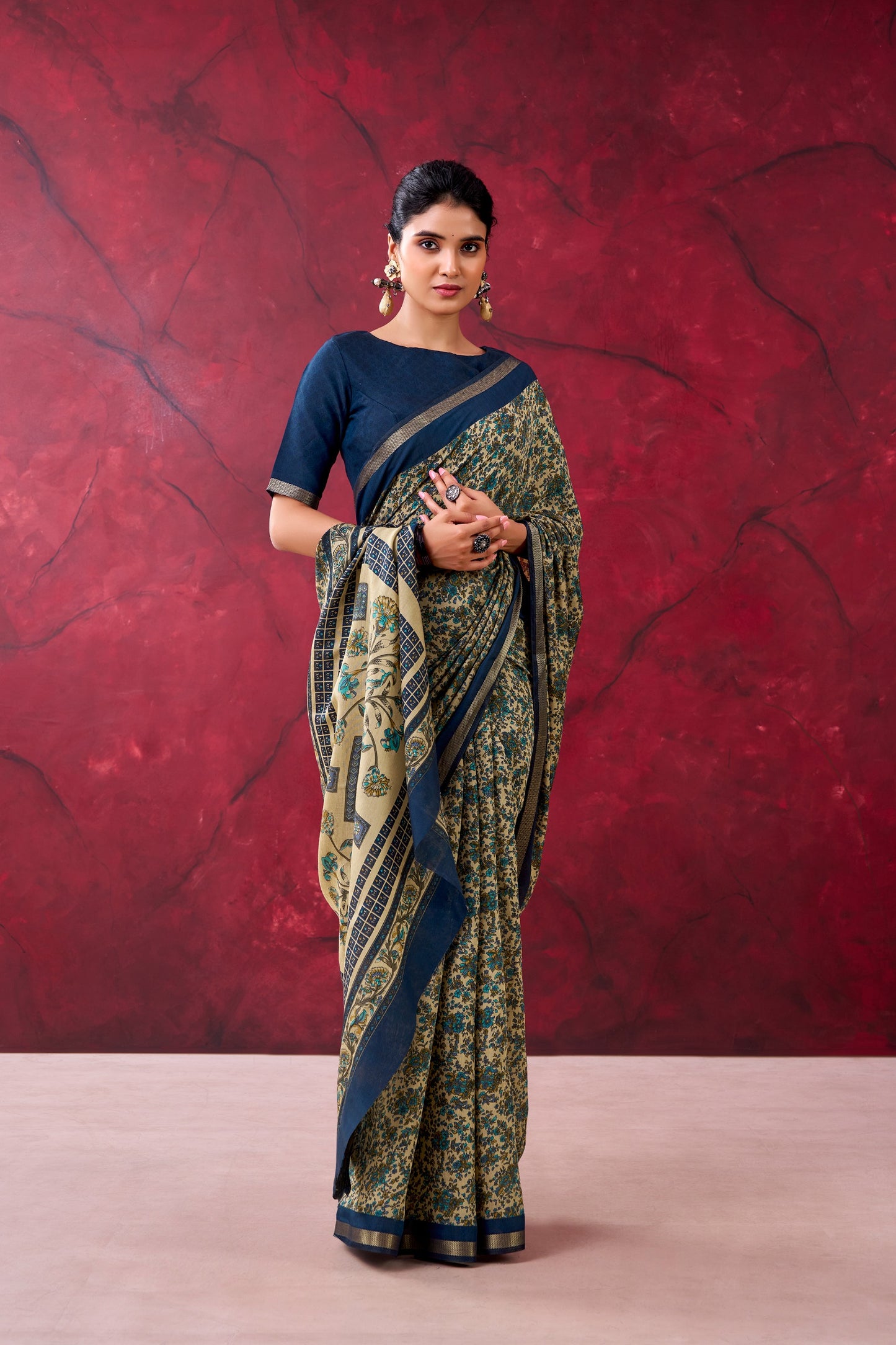 Where tradition meets comfort—this Chanderi cotton saree is all about lightweight luxury and lasting style