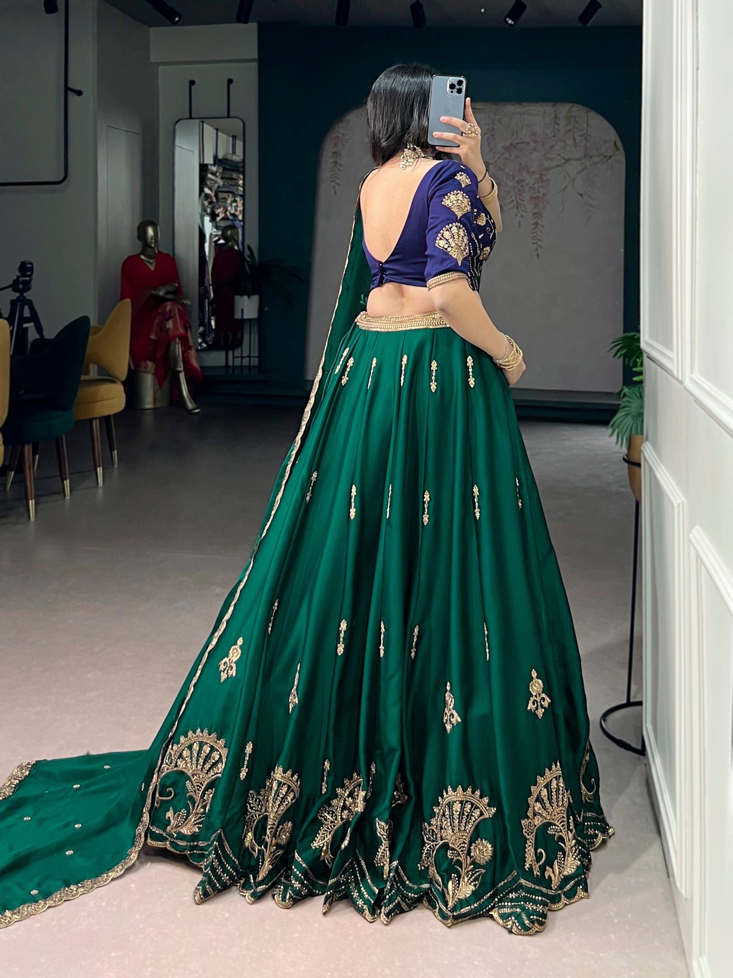 Rangoli silk fabric is a stylish synthetic silk-like fabric that gives a rich, traditional, and festive royal look without being too heavy ✨